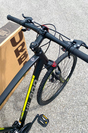 24-Speed 700c Hybrid Bike (Shimano Gear, Disc Brakes) - aBellz