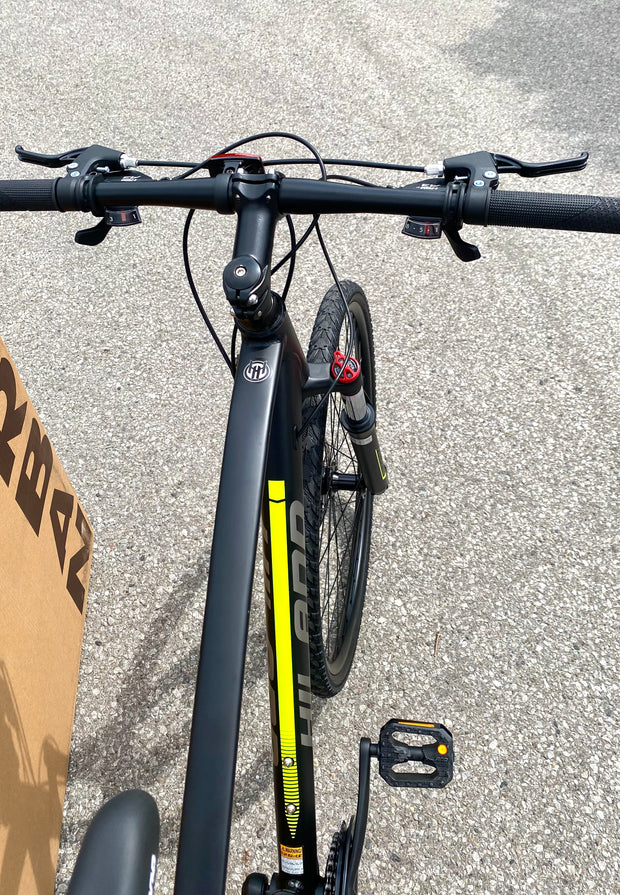 24-Speed 700c Hybrid Bike (Shimano Gear, Disc Brakes) - aBellz
